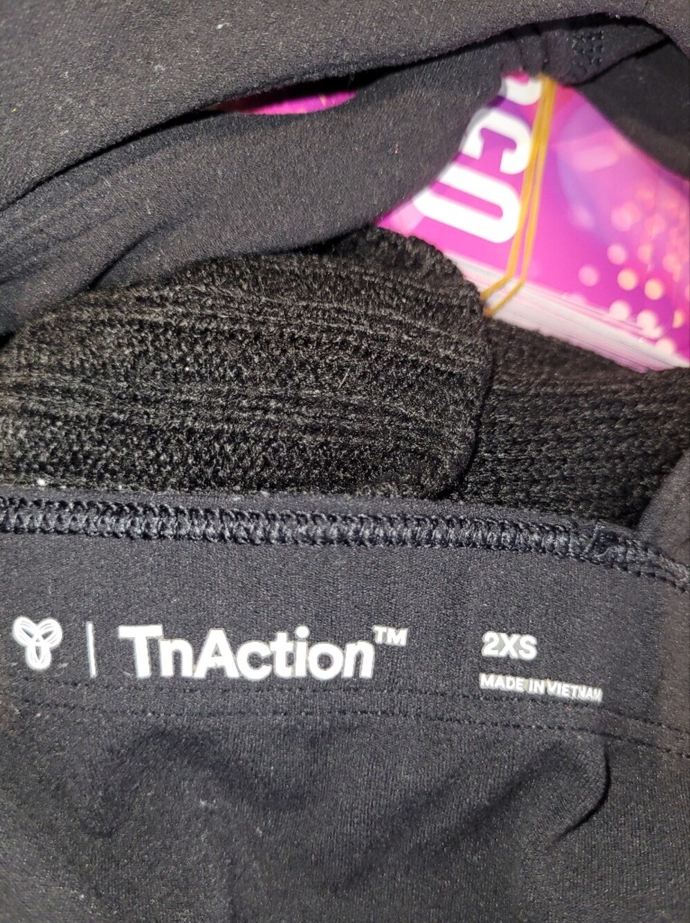 TNA Black V-Neck Racerback Crop Top - Picture 5 of 5
